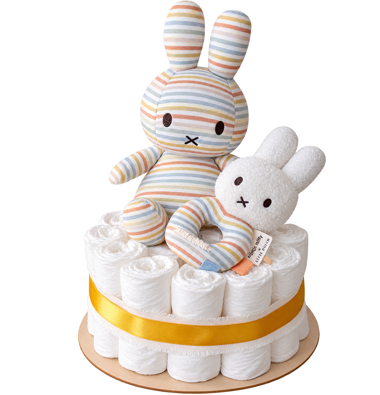 Luiertaart met Nijntje knuffel